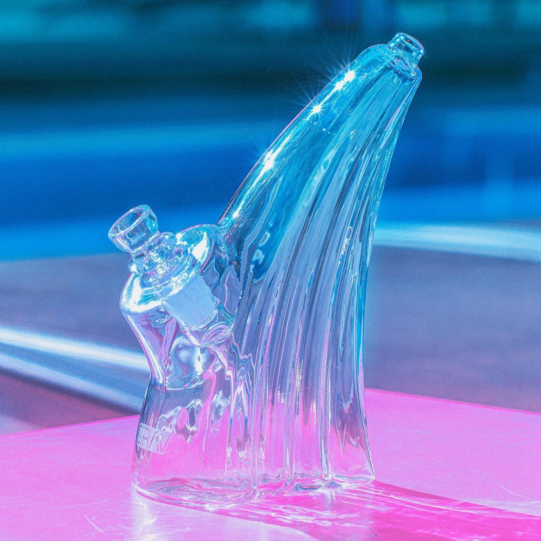grav labs wave glass bubbler water pipe